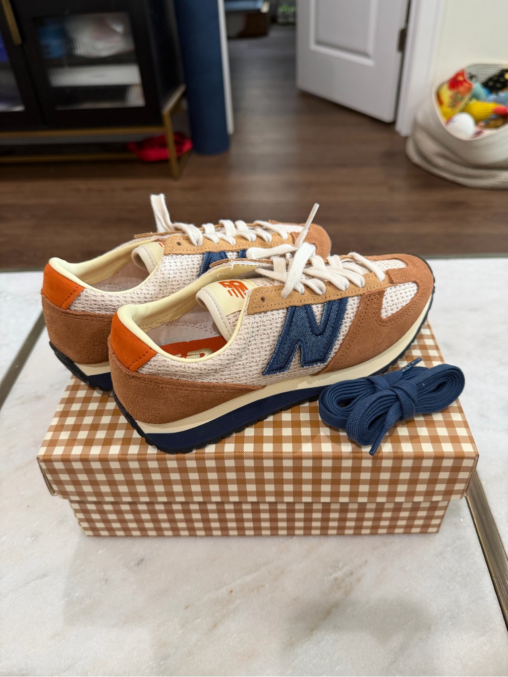 Sezane X New Balance 471 Sneakers (Women’s 5.5)